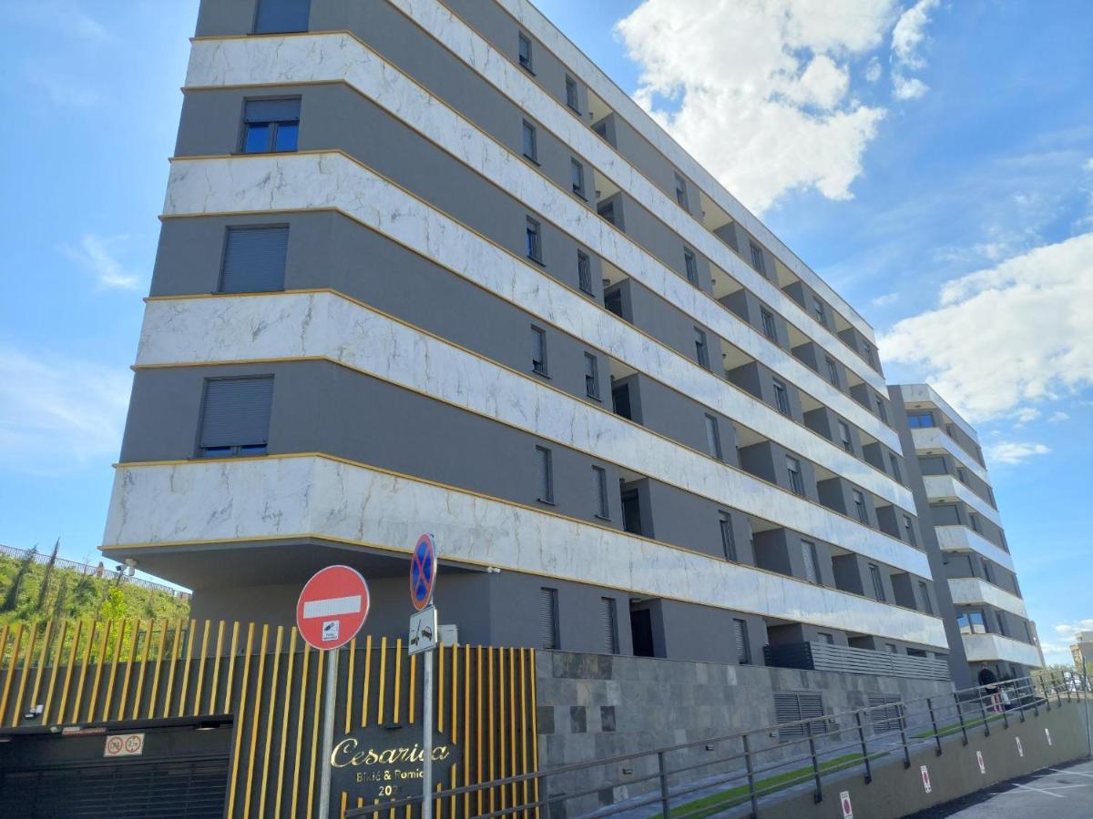 Apartment Paola With Free Private Parking Place Сплит Екстериор снимка