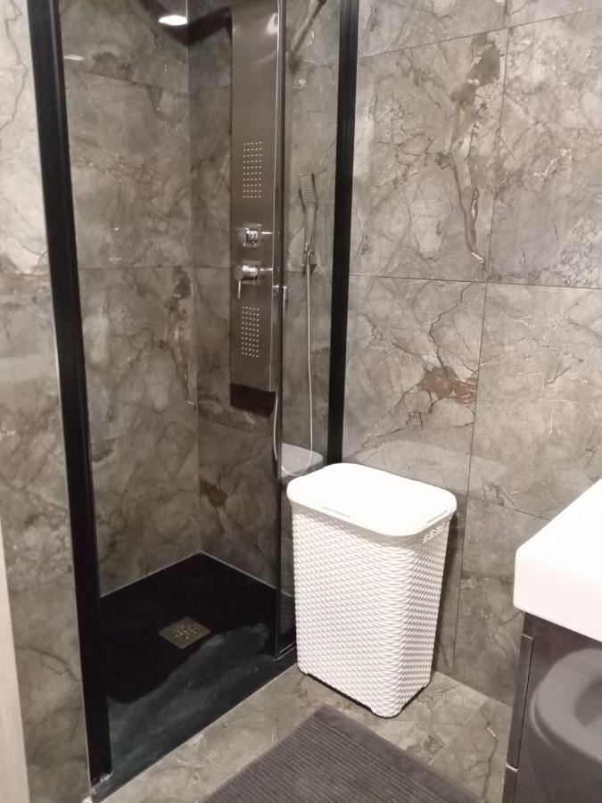 Apartment Paola With Free Private Parking Place Сплит Екстериор снимка