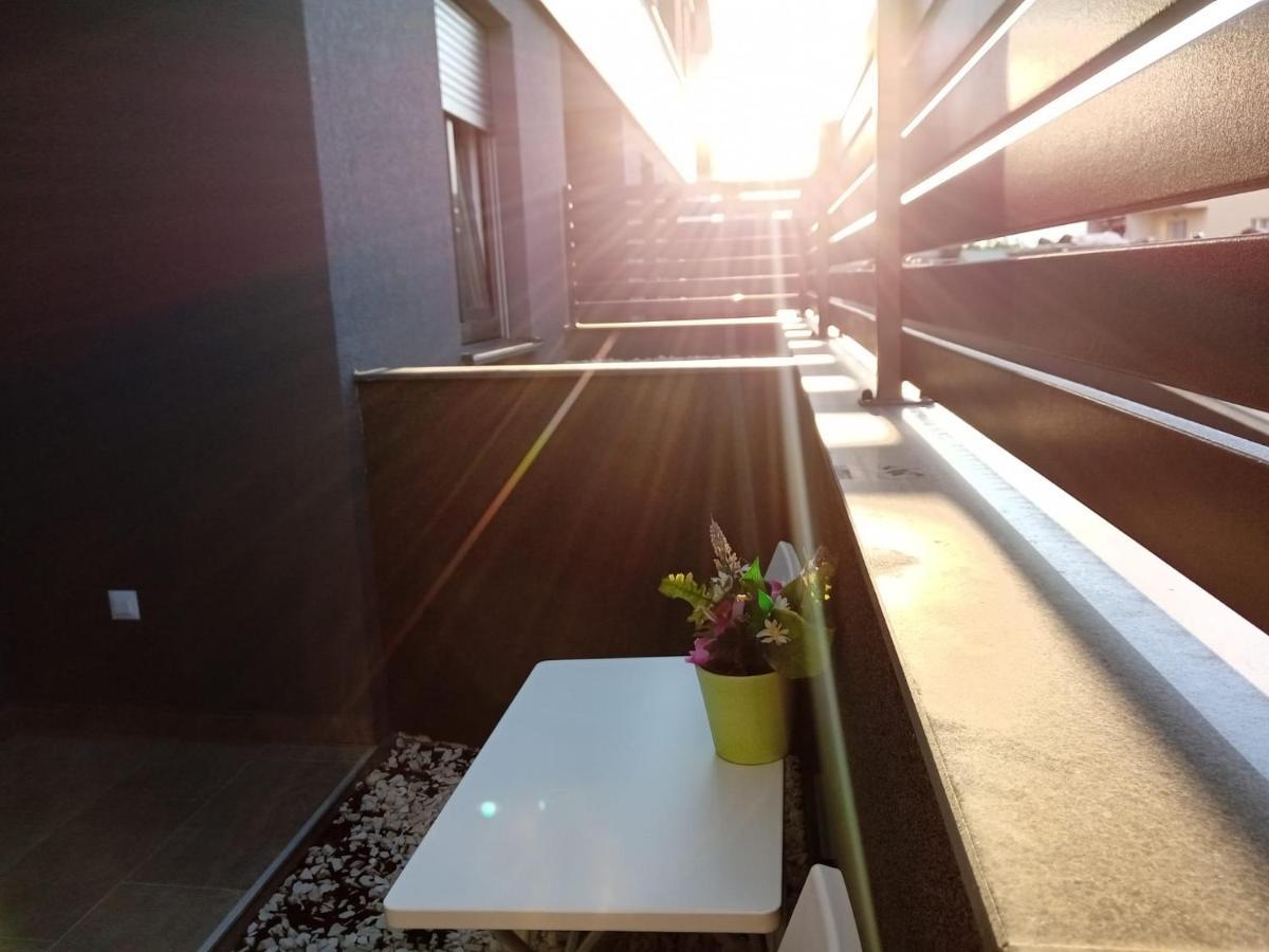 Apartment Paola With Free Private Parking Place Сплит Екстериор снимка
