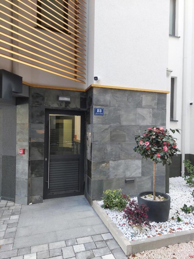 Apartment Paola With Free Private Parking Place Сплит Екстериор снимка