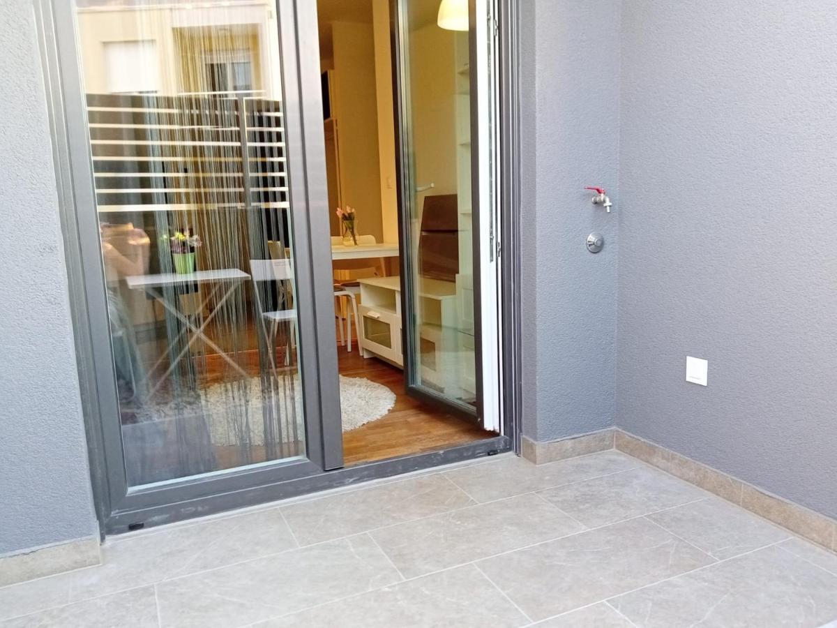 Apartment Paola With Free Private Parking Place Сплит Екстериор снимка